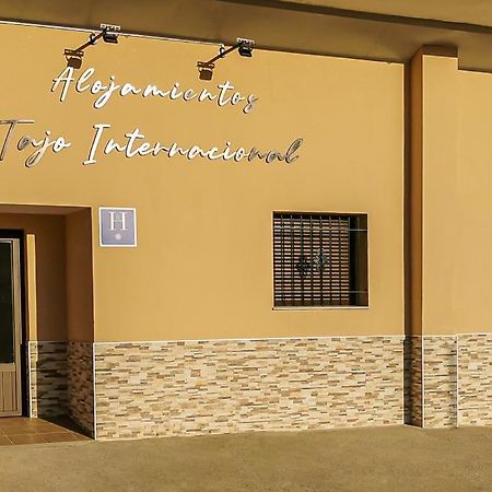 Alojamientos Tajo Internacional อัลกันตารา ภายนอก รูปภาพ
